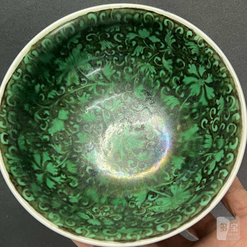 民国 墨地绿彩花卉碗一对 - 图6